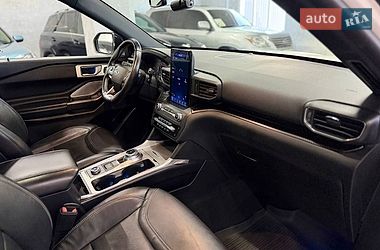 Внедорожник / Кроссовер Ford Explorer 2020 в Каменском