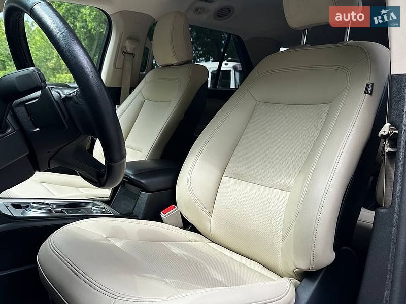 Позашляховик / Кросовер Ford Explorer 2020 в Черкасах фото 13 Позашляховик / Кросовер Ford Explorer 2020 в Черкасах