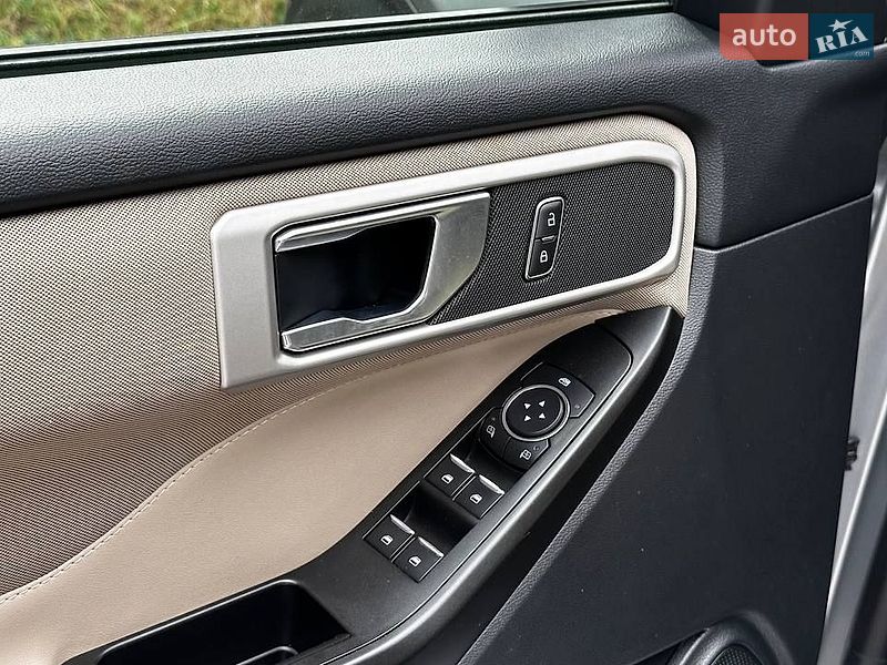Позашляховик / Кросовер Ford Explorer 2020 в Черкасах фото 14 Позашляховик / Кросовер Ford Explorer 2020 в Черкасах