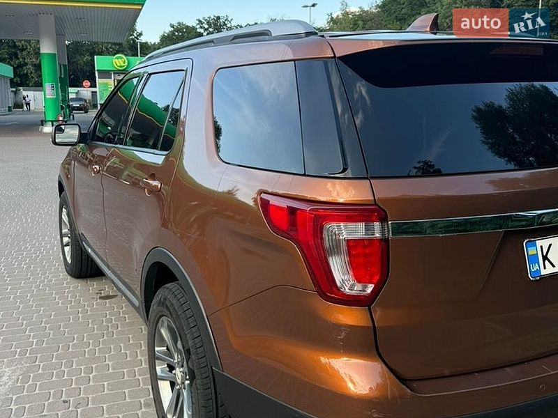 Внедорожник / Кроссовер Ford Explorer 2017 в Киеве
