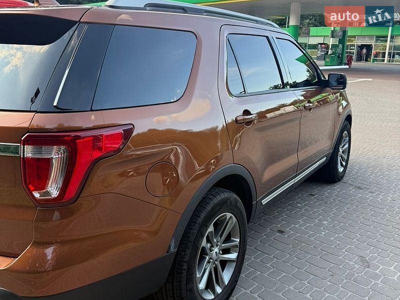 Внедорожник / Кроссовер Ford Explorer 2017 в Киеве