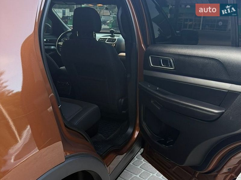 Внедорожник / Кроссовер Ford Explorer 2017 в Киеве