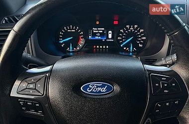 Внедорожник / Кроссовер Ford Explorer 2017 в Киеве