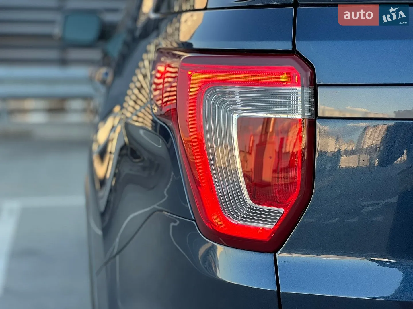 2018 Ford Explorer - мініатюра 6