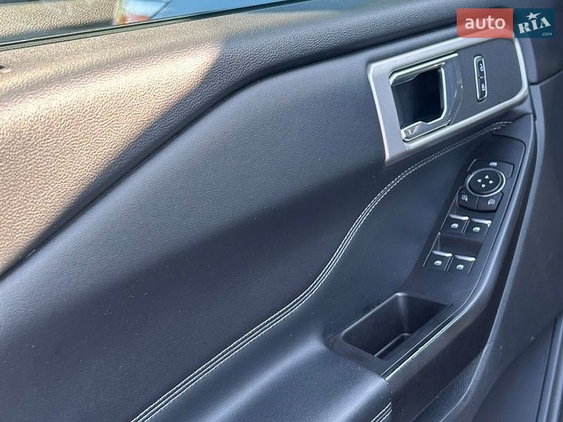Внедорожник / Кроссовер Ford Explorer 2020 в Львове