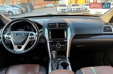 Внедорожник / Кроссовер Ford Explorer 2015 в Одессе