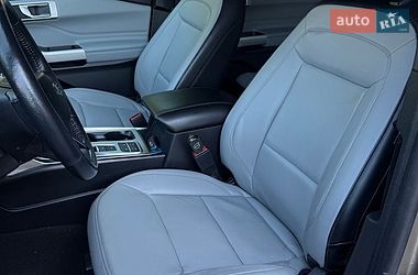 Внедорожник / Кроссовер Ford Explorer 2020 в Киеве