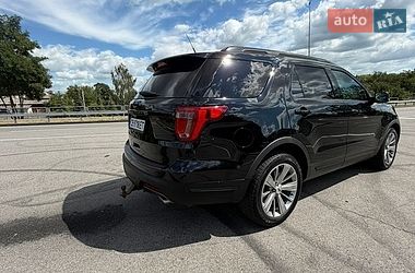 Внедорожник / Кроссовер Ford Explorer 2017 в Чернигове
