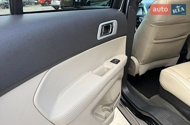 Позашляховик / Кросовер Ford Explorer 2014 в Вінниці фото 26 Позашляховик / Кросовер Ford Explorer 2014 в Вінниці