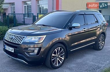 Позашляховик / Кросовер Ford Explorer 2016 в Обухівці
