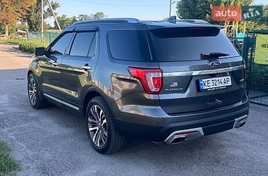 Позашляховик / Кросовер Ford Explorer 2016 в Обухівці