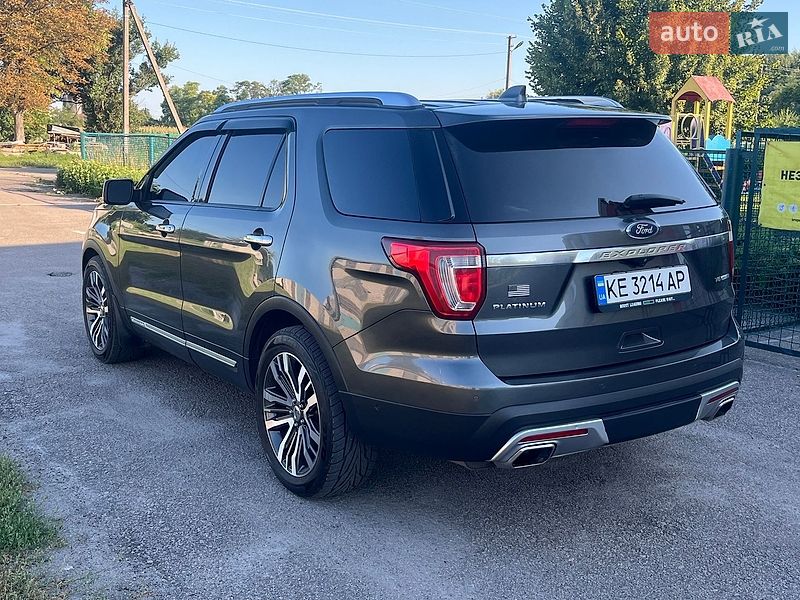Позашляховик / Кросовер Ford Explorer 2016 в Обухівці
