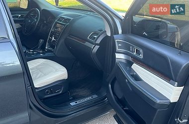 Позашляховик / Кросовер Ford Explorer 2016 в Обухівці
