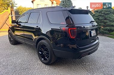 Внедорожник / Кроссовер Ford Explorer 2016 в Броварах