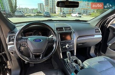 Внедорожник / Кроссовер Ford Explorer 2016 в Виннице