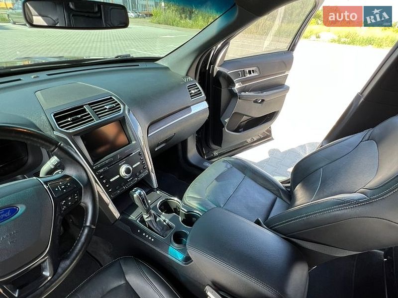 Внедорожник / Кроссовер Ford Explorer 2016 в Виннице