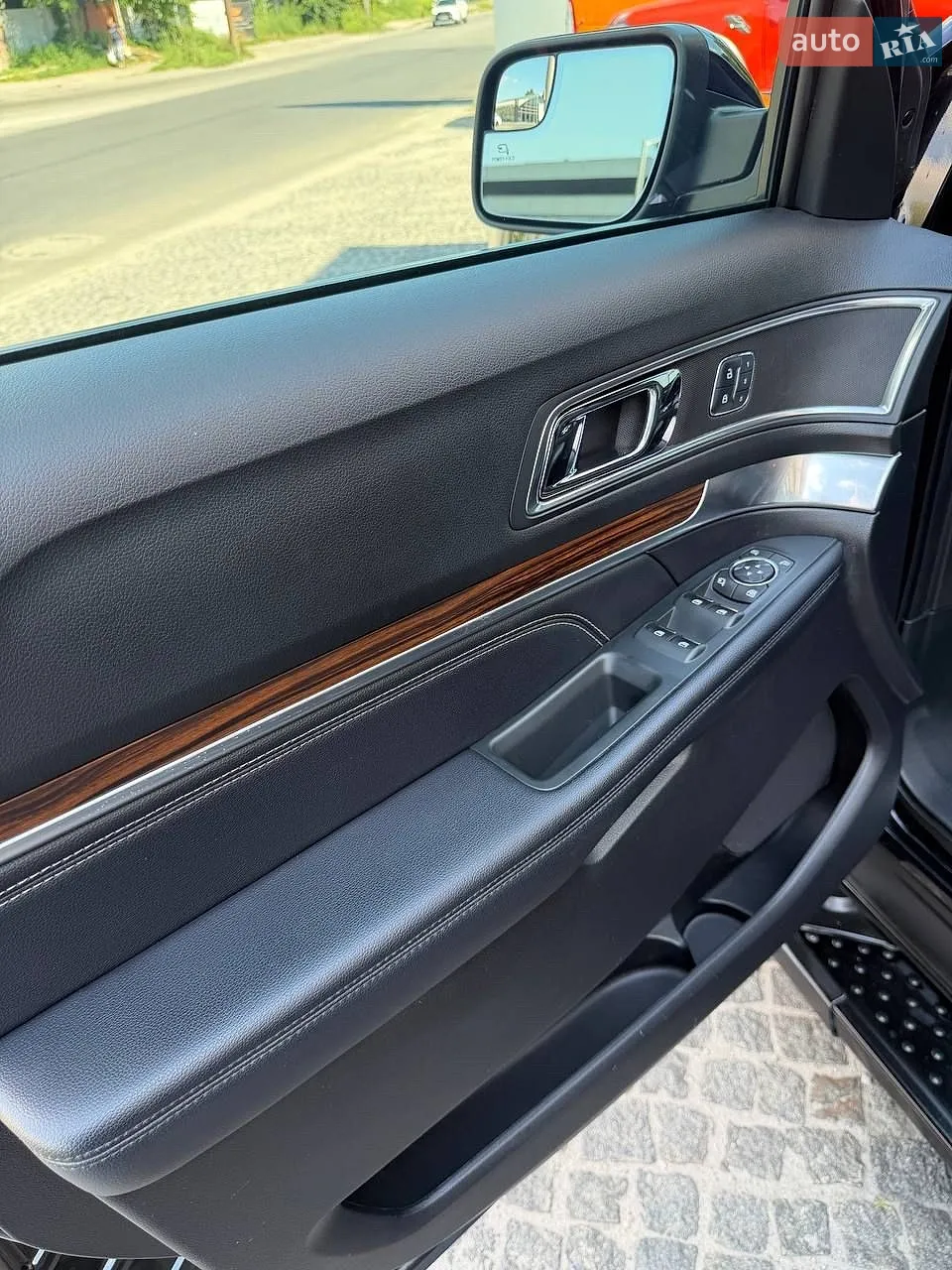 2018 Ford Explorer - мініатюра 14