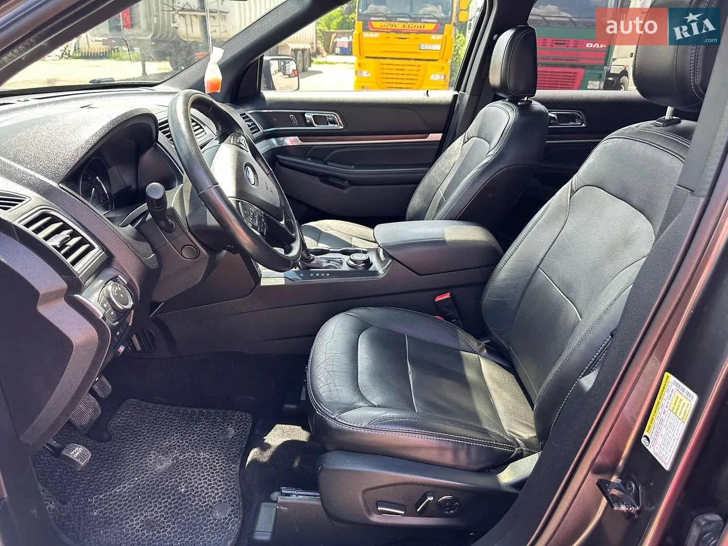 2018 Ford Explorer - мініатюра 12