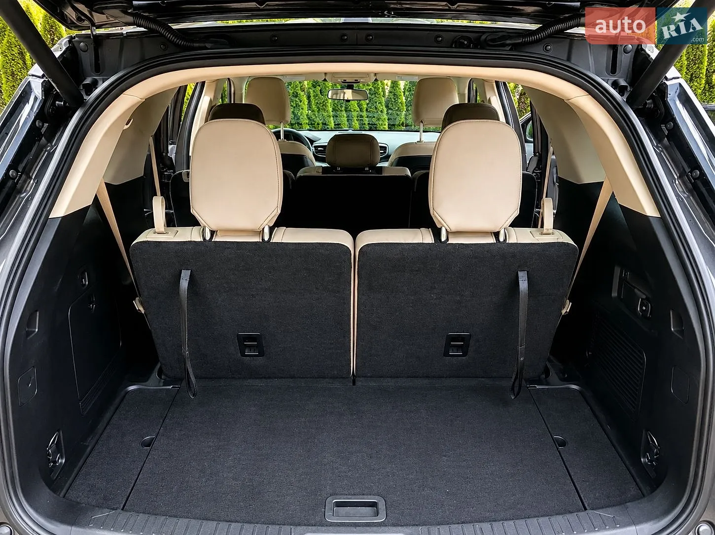 2019 Ford Explorer - мініатюра 12