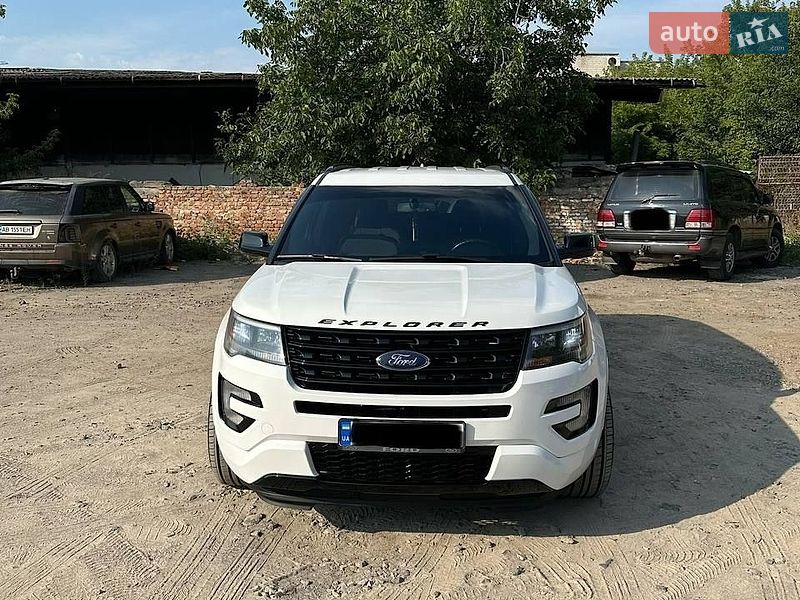 Позашляховик / Кросовер Ford Explorer 2015 в Вінниці