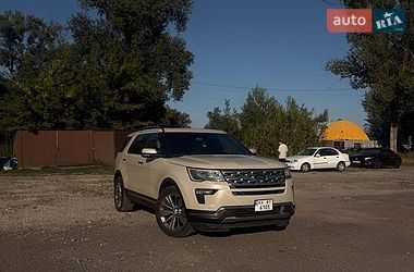 Позашляховик / Кросовер Ford Explorer 2018 в Києві