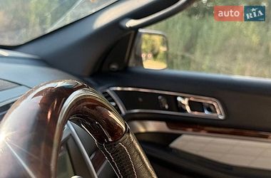 Позашляховик / Кросовер Ford Explorer 2018 в Києві
