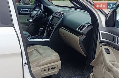 Внедорожник / Кроссовер Ford Explorer 2012 в Белой Церкви