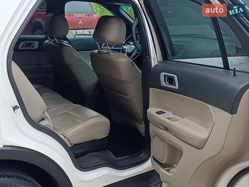 Внедорожник / Кроссовер Ford Explorer 2012 в Белой Церкви