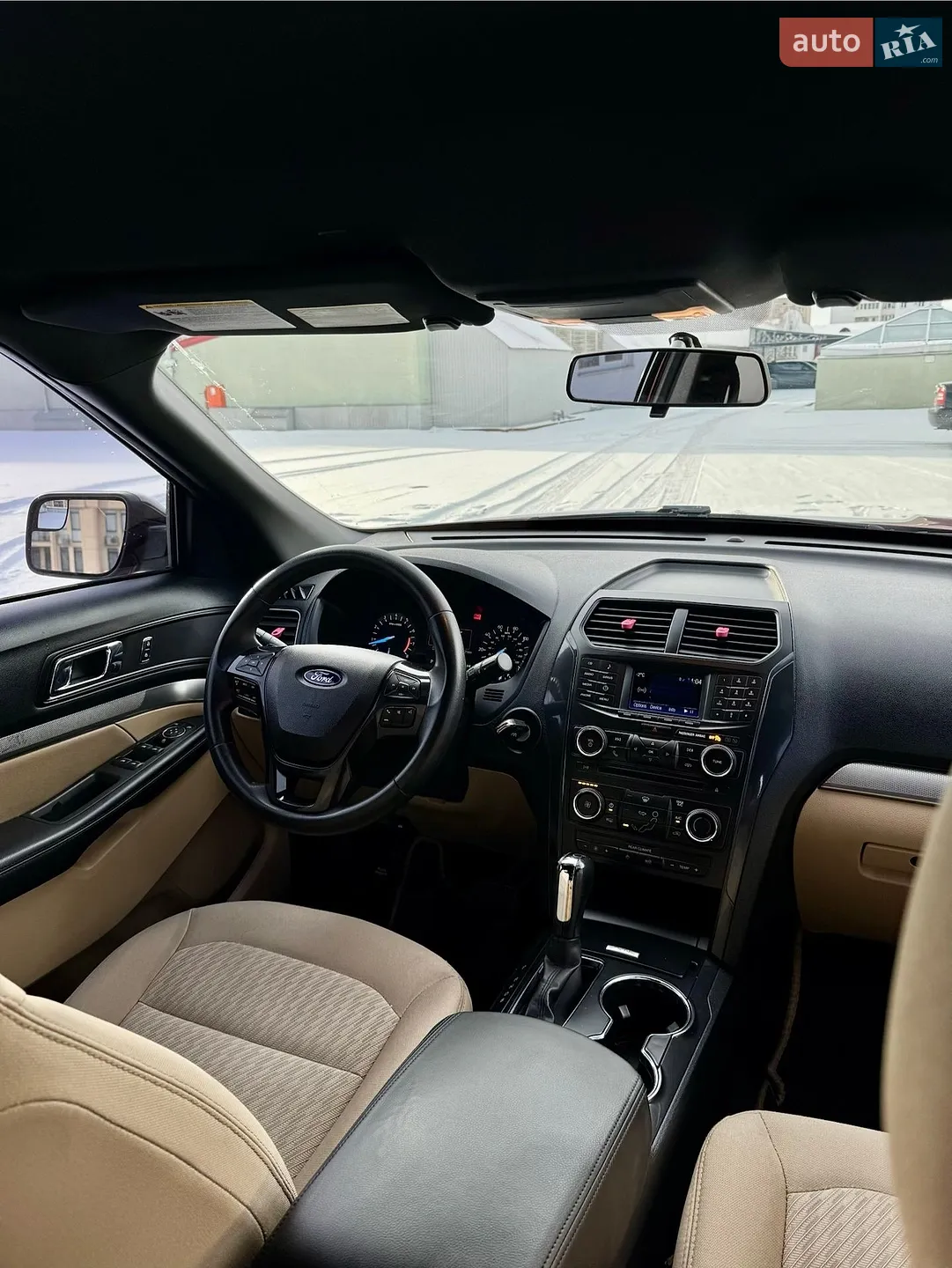 2017 Ford Explorer - мініатюра 40