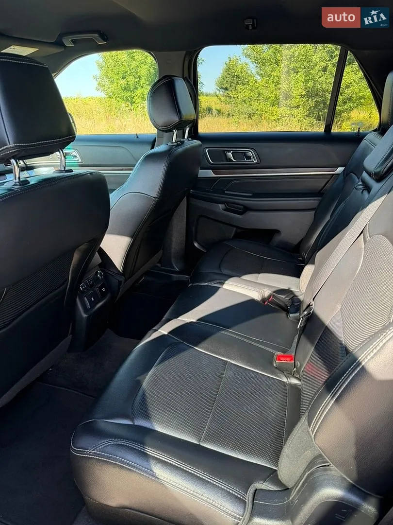 2015 Ford Explorer - мініатюра 4