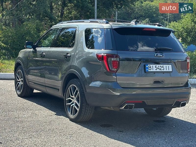 Внедорожник / Кроссовер Ford Explorer 2017 в Полтаве