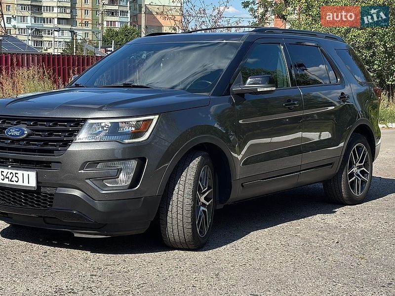 Внедорожник / Кроссовер Ford Explorer 2017 в Полтаве