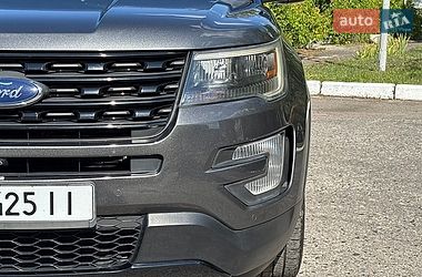 Внедорожник / Кроссовер Ford Explorer 2017 в Полтаве
