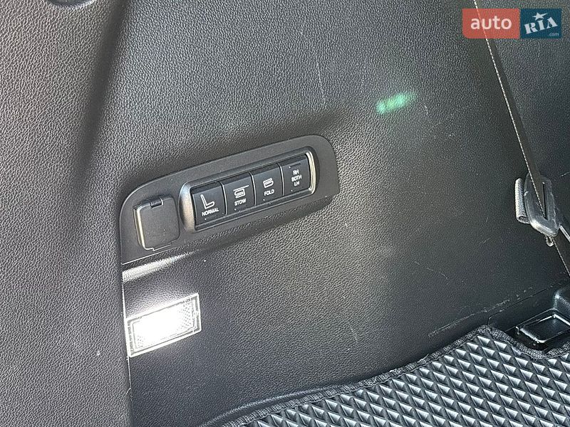 Внедорожник / Кроссовер Ford Explorer 2017 в Полтаве