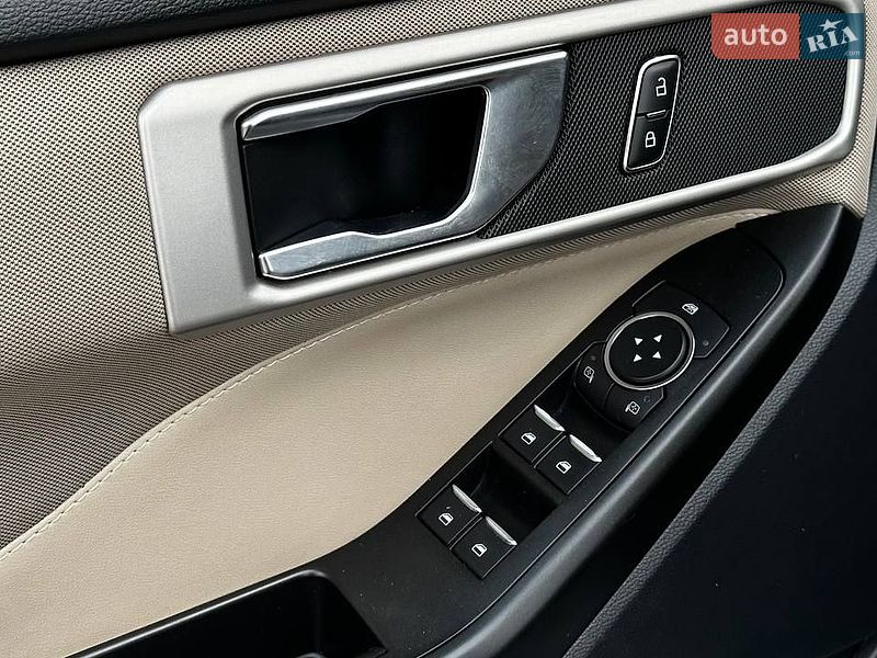 Позашляховик / Кросовер Ford Explorer 2020 в Черкасах