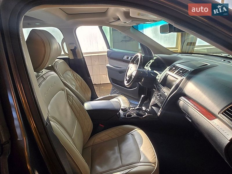 Позашляховик / Кросовер Ford Explorer 2015 в Одесі фото 18 Позашляховик / Кросовер Ford Explorer 2015 в Одесі