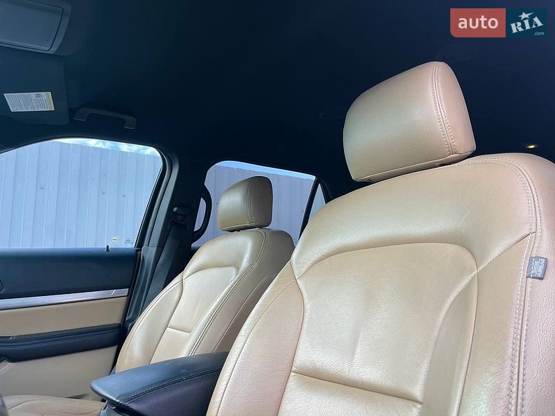 Позашляховик / Кросовер Ford Explorer 2015 в Києві