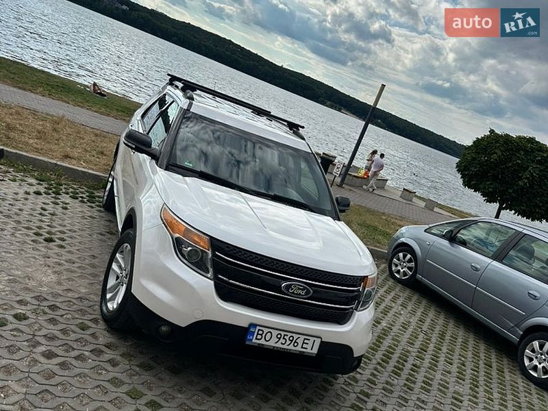 Позашляховик / Кросовер Ford Explorer 2013 в Тернополі