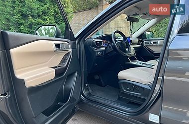 Внедорожник / Кроссовер Ford Explorer 2020 в Ровно