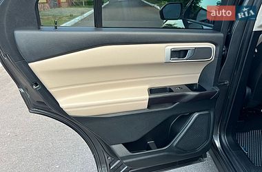Внедорожник / Кроссовер Ford Explorer 2020 в Ровно
