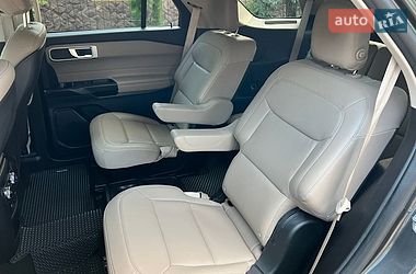 Внедорожник / Кроссовер Ford Explorer 2020 в Ровно