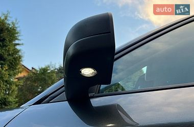 Внедорожник / Кроссовер Ford Explorer 2020 в Ровно