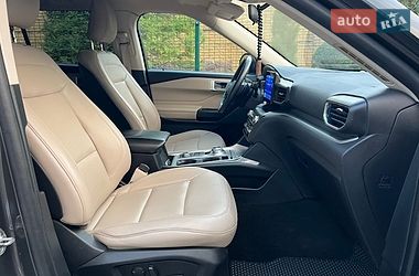 Внедорожник / Кроссовер Ford Explorer 2020 в Ровно