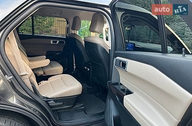 Внедорожник / Кроссовер Ford Explorer 2020 в Ровно