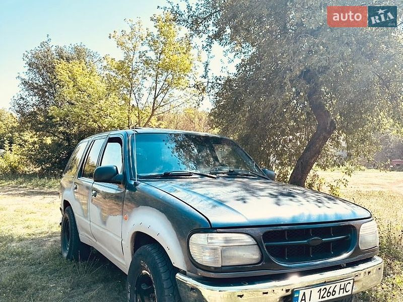 Внедорожник / Кроссовер Ford Explorer 1998 в Харькове