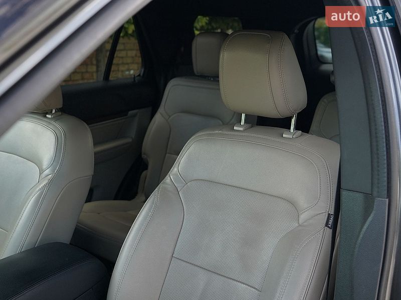Позашляховик / Кросовер Ford Explorer 2018 в Луцьку фото 18 Позашляховик / Кросовер Ford Explorer 2018 в Луцьку