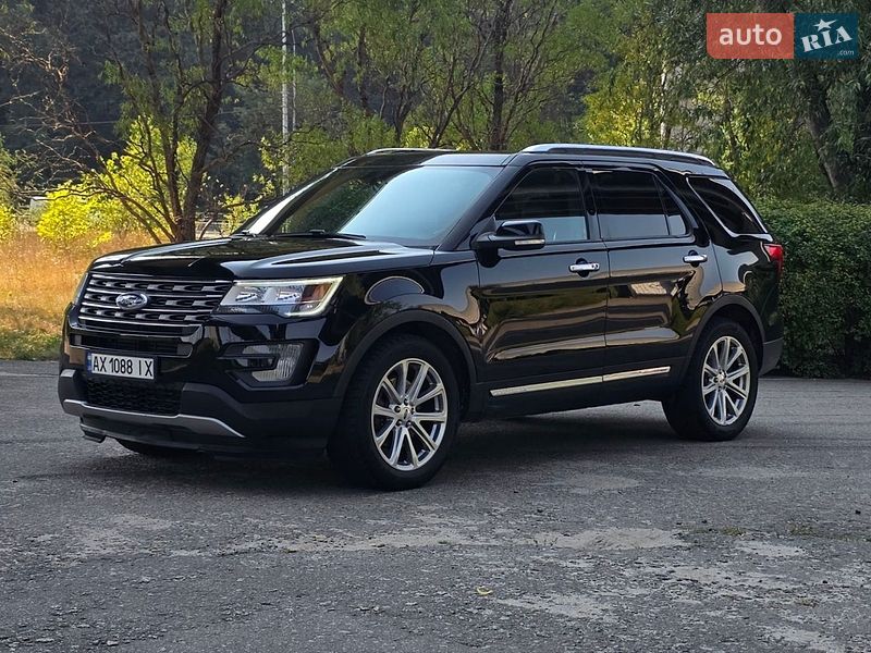 Позашляховик / Кросовер Ford Explorer 2017 в Києві