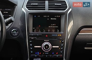 Позашляховик / Кросовер Ford Explorer 2017 в Києві