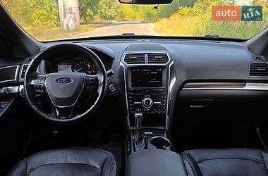Позашляховик / Кросовер Ford Explorer 2017 в Києві