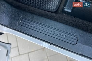 Позашляховик / Кросовер Ford Explorer 2018 в Рівному